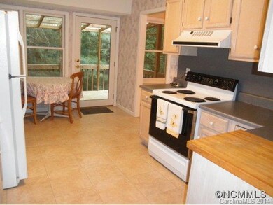 155 Meadow Lake Rd, Asheville, NC 28803 - photo 6