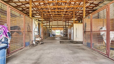 836 Reck Rd, Wilson, OK 73463 - photo 5