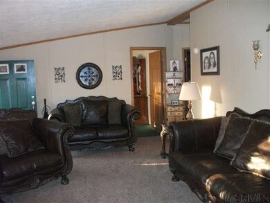 67 Bloomingdale Ave, Gloversville, NY 12078 - photo 6