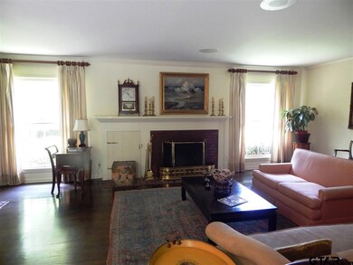 421 421 Rose Circle Dr, Tyler, TX 75701 - photo 5