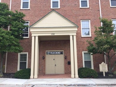 Exterior_Close up 2