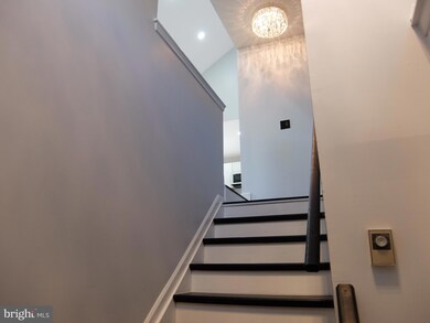 7 Powell Ct, Hightstown, NJ 08520 - photo 2