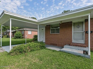 5323 Royce Ave, Jacksonville, FL 32205 - photo 2