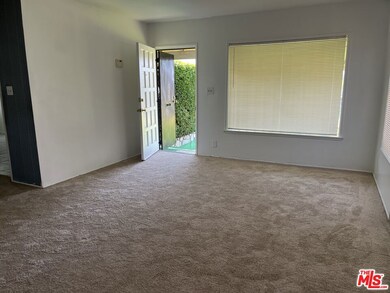 829 W 138th St, Compton, CA 90222 - photo 2