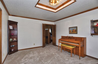 Here's a view of that same room from the other dir