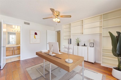 12200 Overbrook Ln unit 31A, Houston, TX 77077 - photo 6