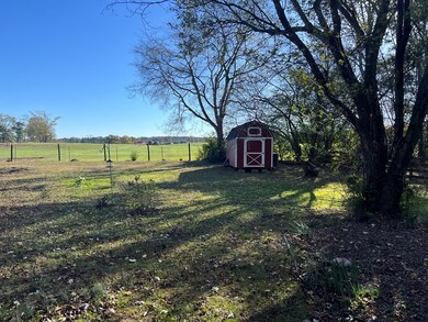 258 SE 5th St, Calhoun, GA 30701 - photo 4