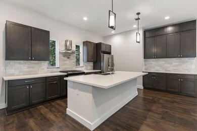 1242 W 26th St, Houston, TX 77008 - photo 6