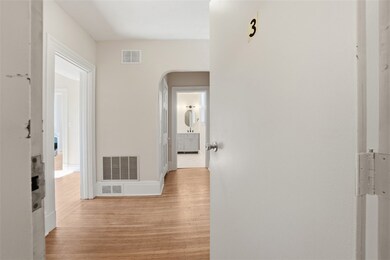 813 N Sheridan Ave unit 3, Pittsburgh, PA 15206 - photo 6