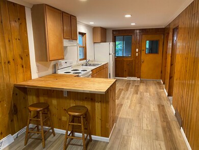 2433 4th Ave, Stevens Point, WI 54481 - photo 5