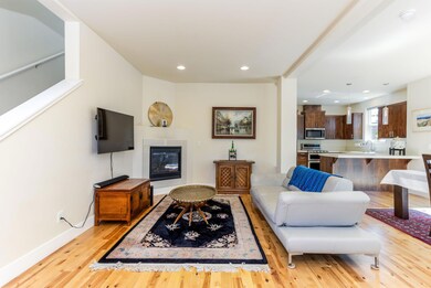 4-web-or-mls-63372 OB Riley Road-3