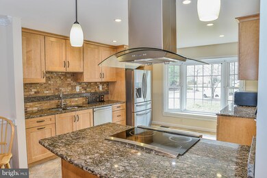 7753 Jewelweed Ct, Springfield, VA 22152 - photo 7