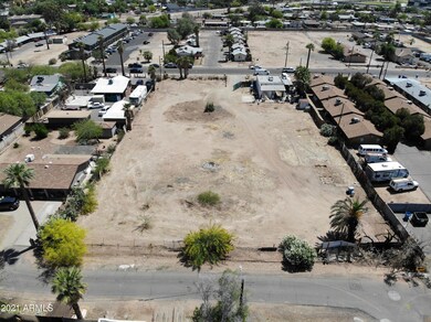 2110 N 26th Place, Phoenix, AZ 85008 - photo 4