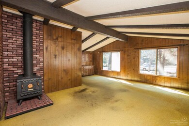 60887 Ridge Dr, Bend, OR 97702 - photo 4