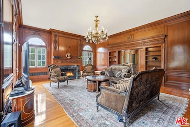 455 Lorraine Blvd, Los Angeles, CA 90020 - photo 6