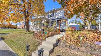 36 W Union Ave, Cedar Grove, WI 53013 - photo 2