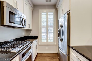 804 Montgomery St, Alexandria, VA 22314 - photo 7