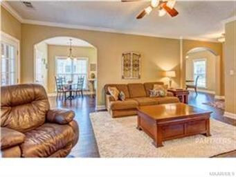 Note the open floorplan and the beautiful arches.