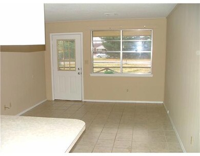 1807 W Lela St, Rogers, AR 72758 - photo 2