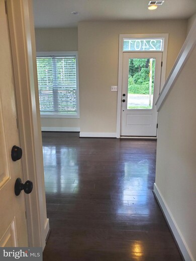 2401 Glenallan Ave, Silver Spring, MD 20906 - photo 2