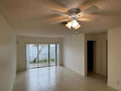 821 Crystal Lake Dr unit 1101, Pompano Beach, FL 33064 - photo 5