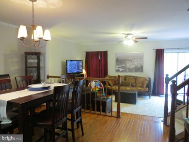 6300 Mary Todd Ct, Centreville, VA 20121 - photo 6