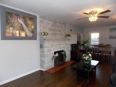 1424 N Broad St, Griffith, IN 46319 - photo 5