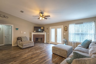 60 Bridle Gate Ct, Crawfordville, FL 32327 - photo 2