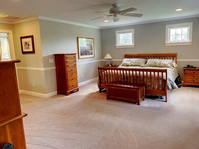 565 Malden St, Holden, MA 01520 - photo 5