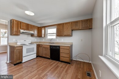 1218 Taylor Ave, Halethorpe, MD 21227 - photo 7