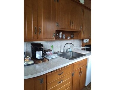 82 Christine St, Worcester, MA 01606 - photo 5