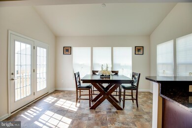 10380 Stewards Chance Ln, White Plains, MD 20695 - photo 4