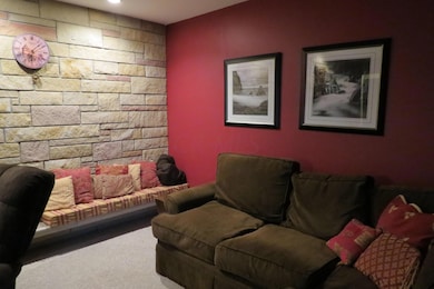 500 Hickory Dr, Marysville, OH 43040 - photo 2