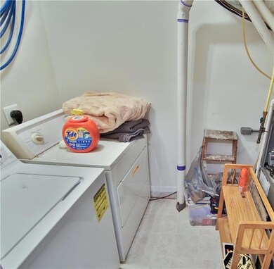 Laundry on the lower level