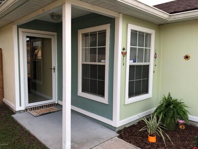 7968 Cherry Blossom Dr S, Jacksonville, FL 32216 - photo 4