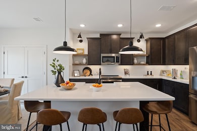 44 Allegiance Ct, Martinsburg, WV 25405 - photo 5