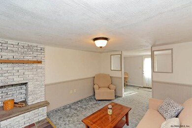 1169 Outer Dr, Schenectady, NY 12303 - photo 5