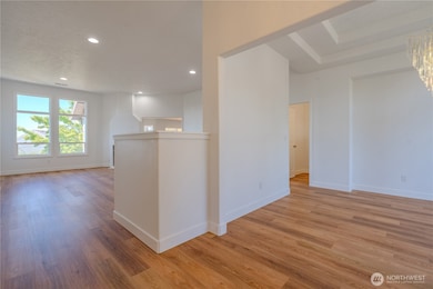 642 E Pioneer Loop, La Center, WA 98629 - photo 2