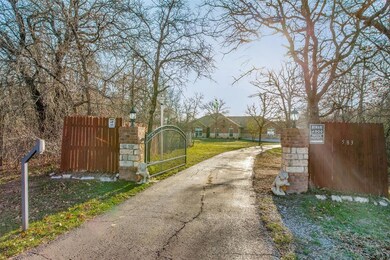 583 Windsor Ln, Springtown, TX 76082 - photo 2