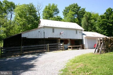 1193 Tallow Hill Rd, Chambersburg, PA 17202 - photo 4