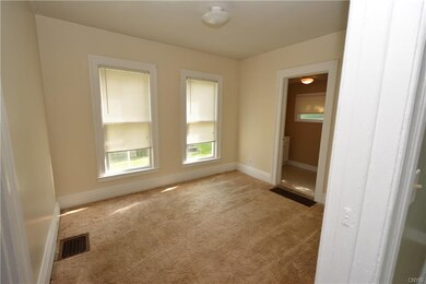 Dining or play area off kitchen