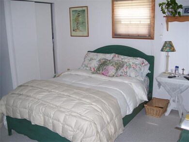 8 Bayberry Ln, Kingston, MA 02364 - photo 5