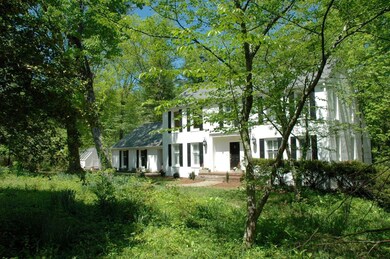 2204 Wilson Ave side view