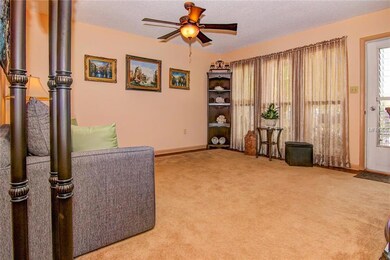 5490 Palm Crest Ct N, Pinellas Park, FL 33782 - photo 4