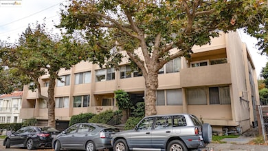 2477 Virginia St, Berkeley, CA 94709 - photo 2