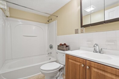 205 Great Rd unit B1, Acton, MA 01720 - photo 4