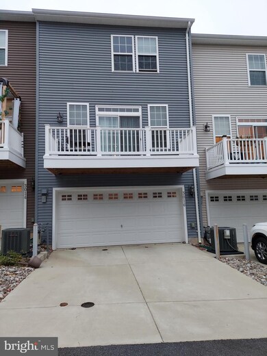 3016 Pinebrook Rd, Landover, MD 20785 - photo 2