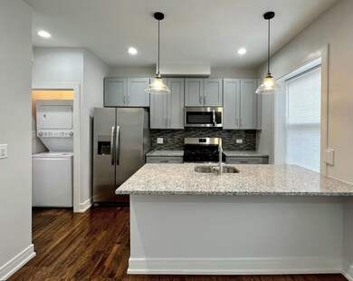 3049 N Spaulding Ave unit 1E, Chicago, IL 60618 - photo 3