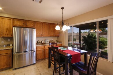 Kitchen Eating Area