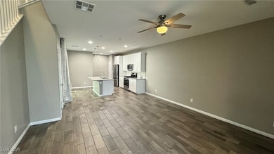 11728 Redwood Mountain Ave, Las Vegas, NV 89138 - photo 3